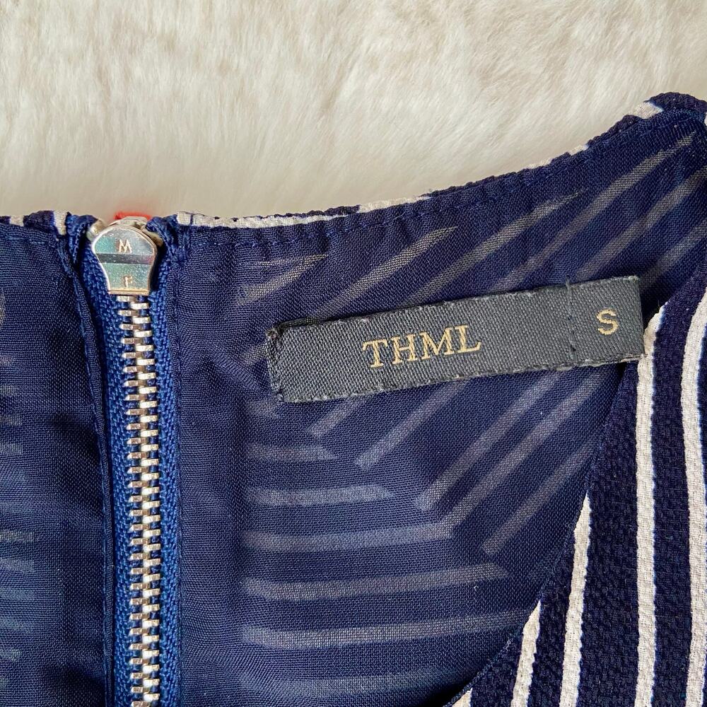 THML Dress - Picture 4 of 6
